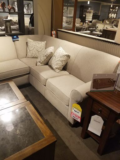 Furniture Store «Carol House Furniture», reviews and photos, 2332 Millpark Dr, Maryland Heights, MO 63043, USA