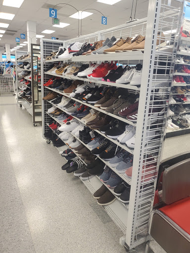 Clothing Store «Ross Dress for Less», reviews and photos, 1955 W Craig Rd, North Las Vegas, NV 89032, USA