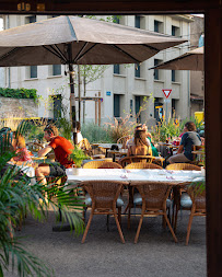 Atmosphère du Café et restaurant de grillades Café du Roi à Montpellier - n°2