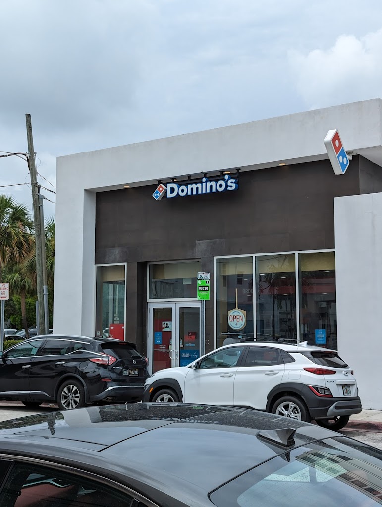 Domino's Pizza 33139