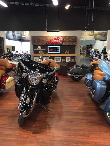 Motorcycle Dealer «BMW, Indian, and Slingshot Woodlands», reviews and photos, 198 Ed English Dr, Shenandoah, TX 77385, USA