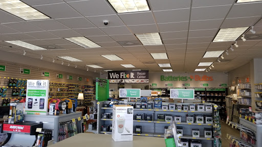 Car Battery Store «Batteries Plus Bulbs», reviews and photos, 1609 Spring Cypress Rd, Spring, TX 77388, USA