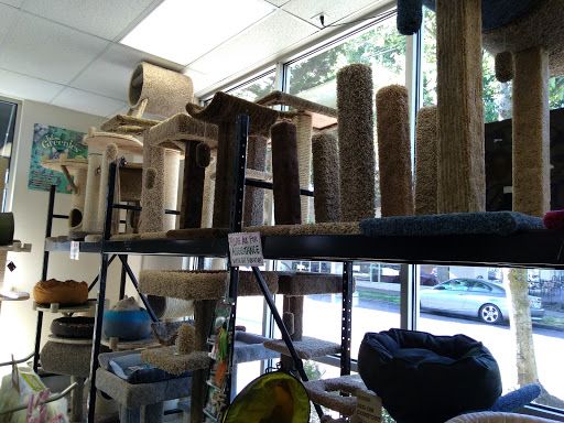 Pet Supply Store «Pet Loft», reviews and photos, 6333 SW Macadam Ave #104, Portland, OR 97239, USA