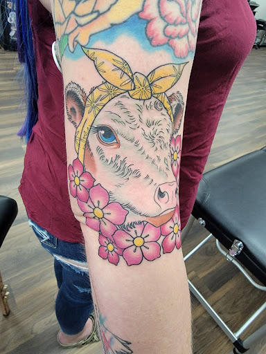 Explore mother of 5 tattoo ideas, creative tattoo ideas in Ocala, available at Black Lotus Tattoo & Art Gallery Inc