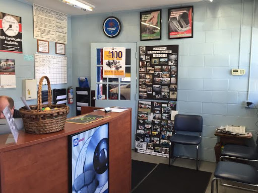 Auto Repair Shop «Hillside Automotive Center Inc», reviews and photos, 54 Hillside Ave, Hartford, CT 06106, USA