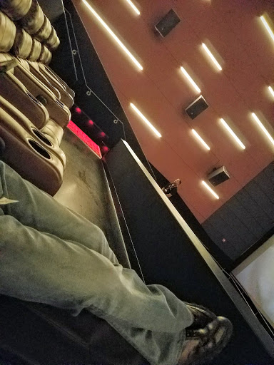 Movie Theater «CINEMARK TINSELTOWN 17 AND XD», reviews and photos, 134 Pavilion Pkwy, Fayetteville, GA 30214, USA