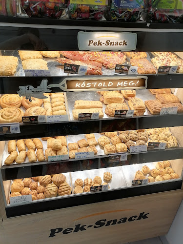 Opinii despre Sebi pékség és édesség üzlet în Ceglédbercel - Kávézó