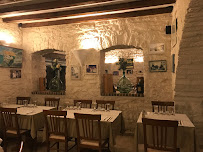 Atmosphère du Restaurant Café de la Poste à Bonifacio - n°2