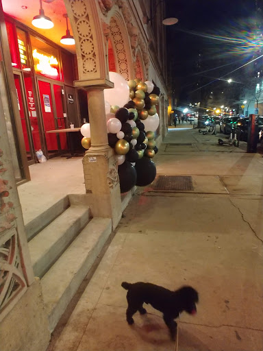 Shopping Mall «Pipers Alley Mall», reviews and photos, 210 W North Ave, Chicago, IL 60610, USA