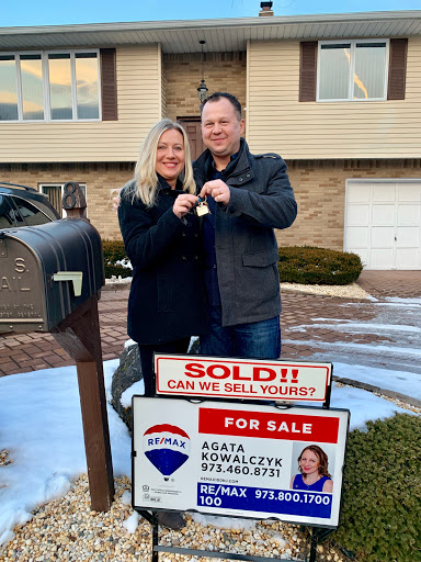 Real Estate Agency «Re/Max Home Experts: Agata Kowalczyk», reviews and photos, 48 Locust Ave, Wallington, NJ 07057, USA