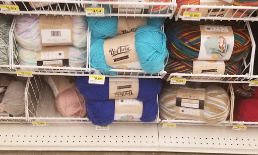 Fabric Store «Jo-Ann Fabrics and Crafts», reviews and photos, 4644 W Market St, Greensboro, NC 27407, USA