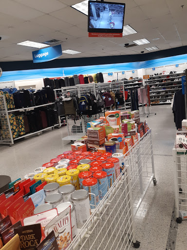 Clothing Store «Ross Dress for Less», reviews and photos, 6525 Dobbin Rd, Columbia, MD 21045, USA