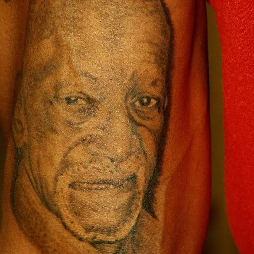 Tattoo Shop «Royal Oak Tattoo», reviews and photos, 820 S Washington Ave, Royal Oak, MI 48067, USA