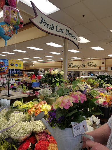 Grocery Store «Kroger», reviews and photos, 630 Thornton Rd, Lithia Springs, GA 30122, USA