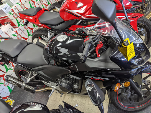 Honda Dealer «Honda Northwest», reviews and photos, 4911 Northwest Hwy, Crystal Lake, IL 60014, USA