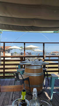 Atmosphère du Restaurant de fruits de mer La terrasse de Larros à Gujan-Mestras - n°11