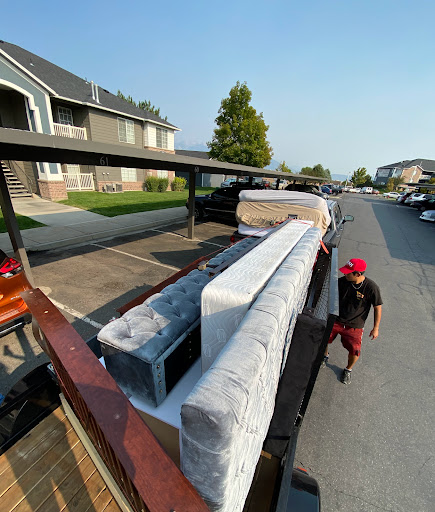 Seagull west hauling & junk removal