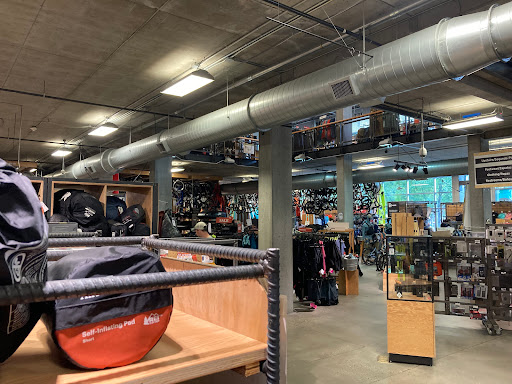 Camping Store «REI», reviews and photos, 1405 NW Johnson St, Portland, OR 97209, USA