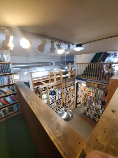 Bookstore bars in Chicago