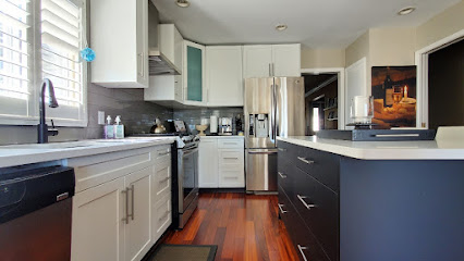 Vancouver Kitchen Cabinets and Closets