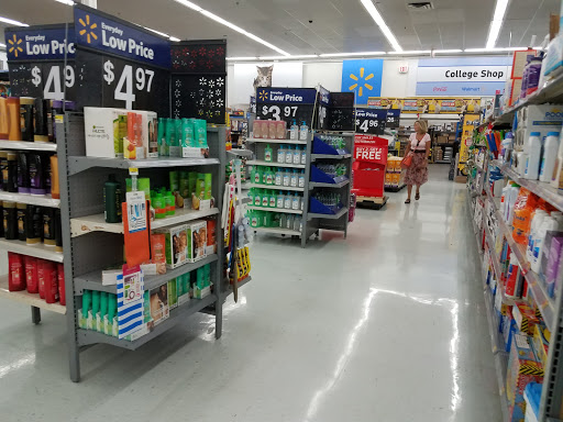 Department Store «Walmart Supercenter», reviews and photos, 1200 Marketplace Dr, Rochester, NY 14623, USA