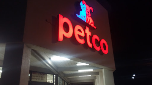 Pet Supply Store «Petco Animal Supplies», reviews and photos, 405 W Loop 281, Longview, TX 75605, USA