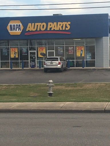 Auto Parts Store «NAPA Auto Parts - Genuine Parts Company», reviews and photos, 9050 Marbach Rd, San Antonio, TX 78245, USA