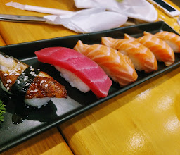Sushi House Cosmo Plaza photo