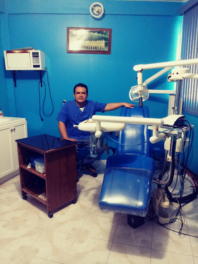 consultorio dental. Dr. Marco Antonio Quintero P.