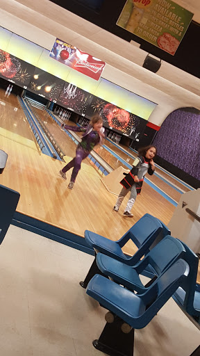 Bowling Alley «Parkway Bowling Lanes», reviews and photos, 509 N Park Ave, Fond du Lac, WI 54935, USA