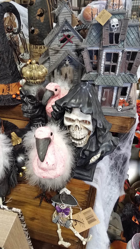 Hardware Store «Orchard Supply Hardware», reviews and photos, 19800 Ventura Blvd, Woodland Hills, CA 91364, USA