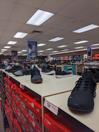 Outlet Mall «St. Augustine Outlets», reviews and photos, 500 Outlet Mall Blvd, St Augustine, FL 32084, USA