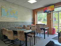 Atmosphère du Kebab TH Restauration - Café des touristes à Saint-Symphorien-de-Lay - n°1