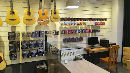 Emusic Guitar Store - Johor