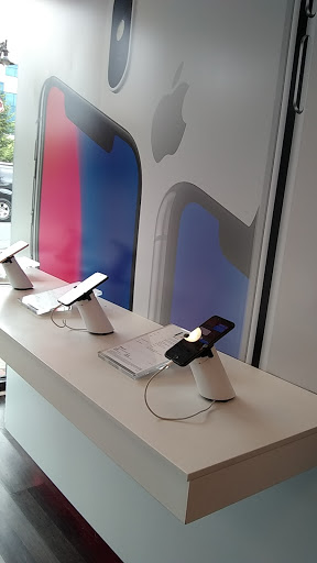 Cell Phone Store «T-Mobile», reviews and photos, 102 W Front St, Plainfield, NJ 07060, USA