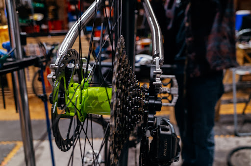 Bicycle Store «Bike Shop Hub», reviews and photos, 2801 N Flowing Wells Rd #101, Tucson, AZ 85705, USA