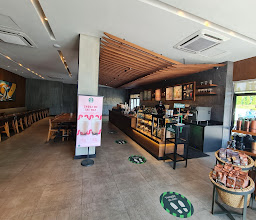 Starbucks PIK Elang Laut photo