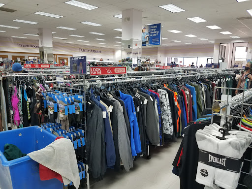 Thrift Store «Goodwill», reviews and photos, 102 30th St, Springfield, OR 97478, USA