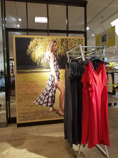 Department Store «Nordstrom», reviews and photos, 1600 Stoneridge Mall Rd, Pleasanton, CA 94588, USA