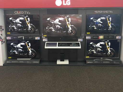 Appliance Store «P.C. Richard & Son», reviews and photos, 1685 Old Country Rd, Riverhead, NY 11901, USA