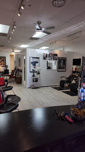 Beauty Salon «Vogue Studio 57 Salon», reviews and photos, 20461 S Tamiami Trail #16, Estero, FL 33928, USA