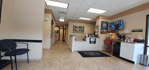 Auto Body Shop «Caliber Collision», reviews and photos, 1572 Spring Hill Rd, Vienna, VA 22182, USA