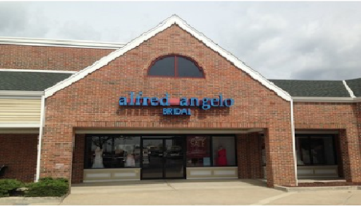 Alfred Angelo Bridal, 5092 Jonestown Rd, Harrisburg, PA 17112, USA, 