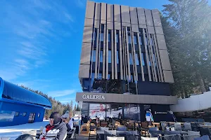 GALERIA LUXURY SKI APARTMENTS AND RESTAURANTS image