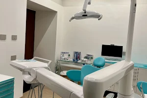 Studio Medico Dentistico Tortora image