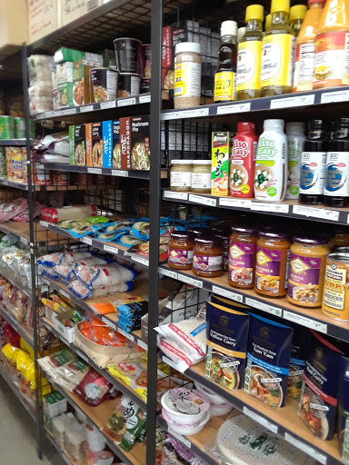 Furniture Store «Cost Plus World Market», reviews and photos, 2155 W 22nd St #500, Oak Brook, IL 60523, USA