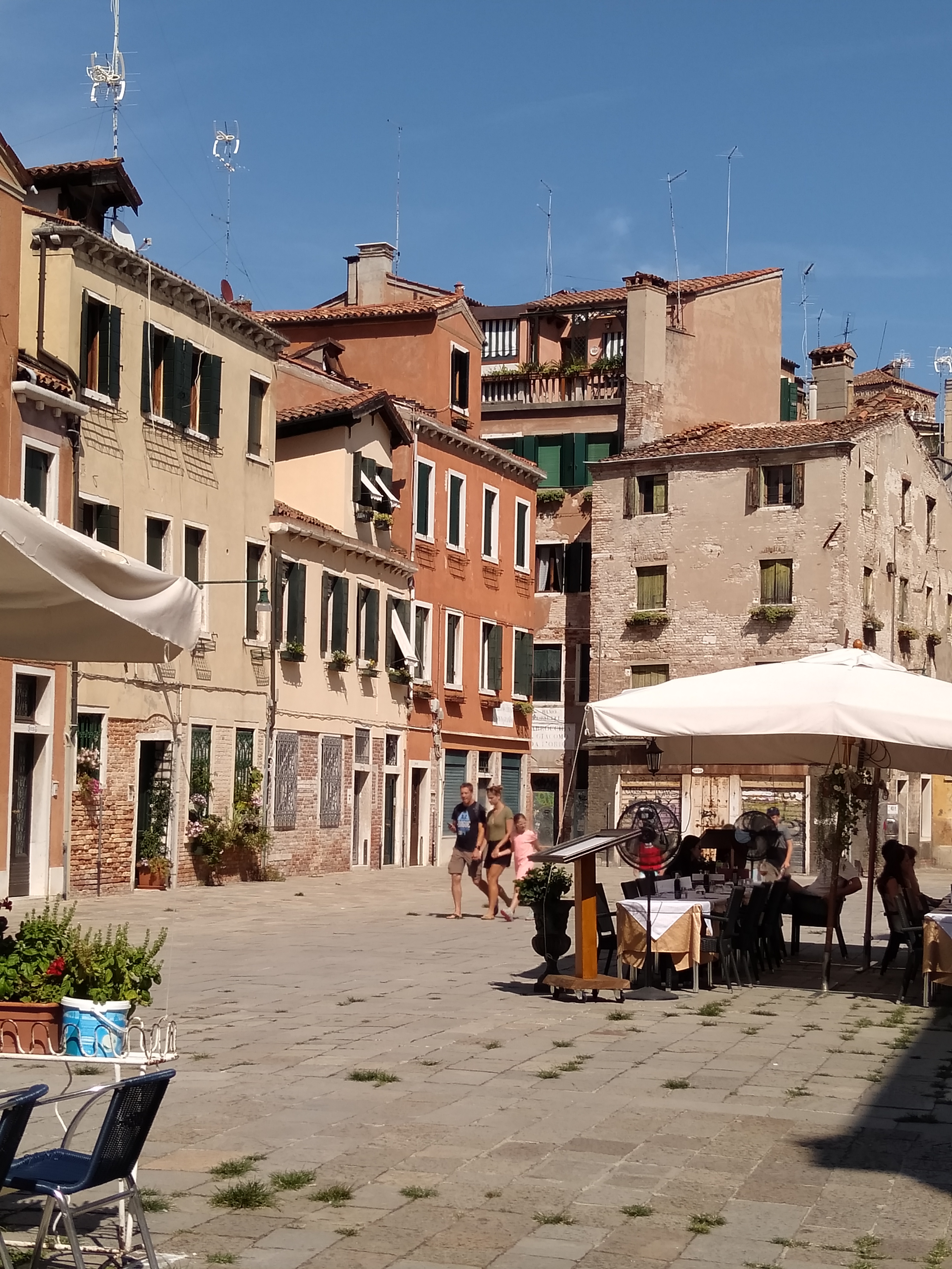 Photo n° 7 de l'avis de Nadiou.u fait le 19/08/2019 à 20:19