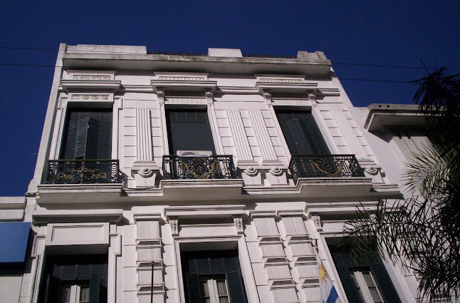 Sarandí 528, 11000 Montevideo, Departamento de Montevideo, Uruguay