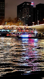Photo n°49 de Off Paris Seine à Paris ()