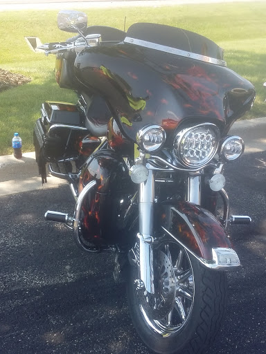 Motorcycle Dealer «Lake Shore Harley-Davidson», reviews and photos, 14000 W Rockland Rd, Libertyville, IL 60048, USA